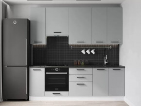 Кухонный гарнитур Смоки-2400 (верх 950мм) МДФ столешница 26 мм в Ишиме - ishim.mebel-tymen.ru | фото